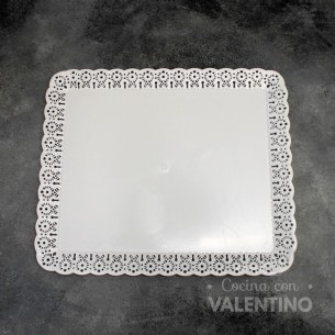 Bandeja Blonda Plastica Rectangular (medida 39x33cm)