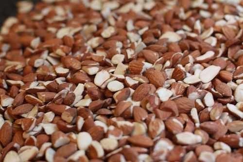 Almendras Partidas Granel - 1Kg