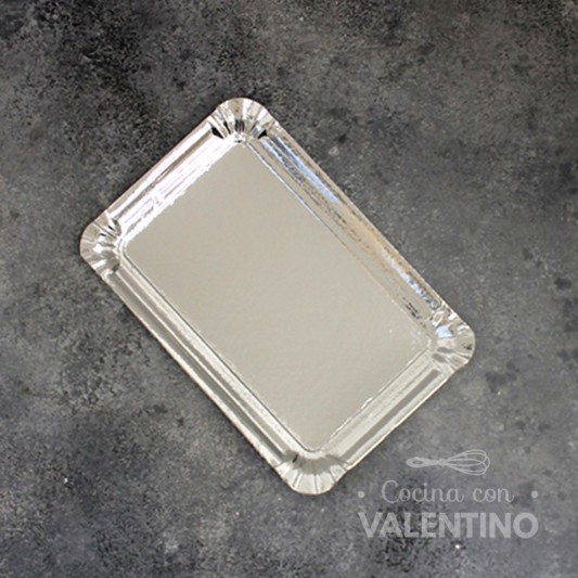 Plato Bandeja Carton Plateado (medida 22x28cm)