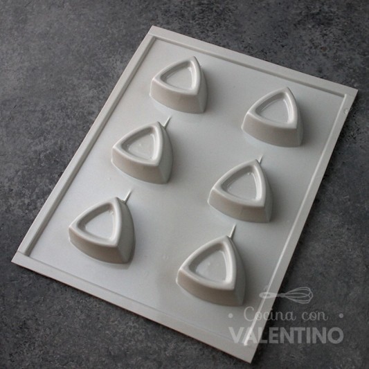 Placa Plastichok Triangulos con Borde x6 1792A