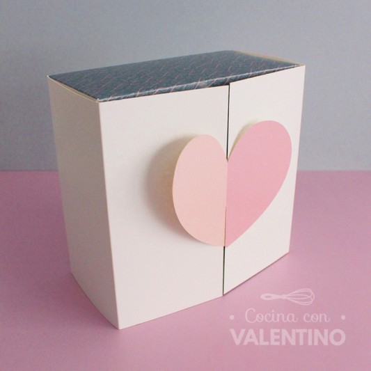 Caja Corazon Colores 15x15x5