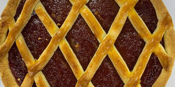Una receta básica e infalible de Pasta Frola 