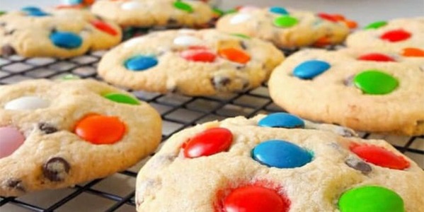 Receta divertida de Cookies con Rocklets