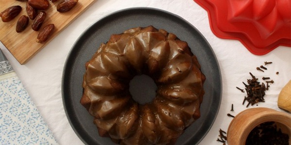 Torta iraquí de dátiles y especias