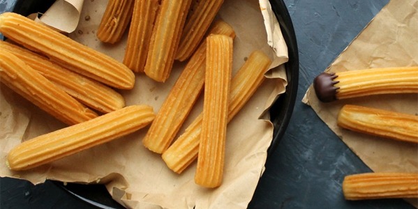 Churros rellenos: receta clásica