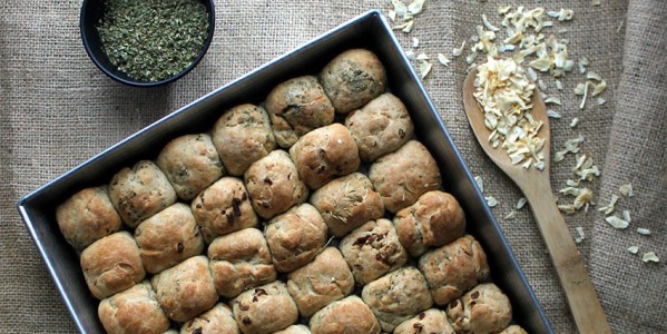 Receta fácil de pancitos saborizados
