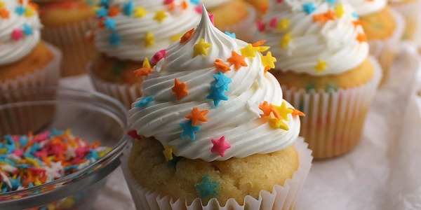 Crema de chocolate blanco para cupcakes