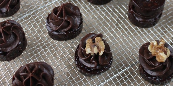 Crocantes de cacao con ganache