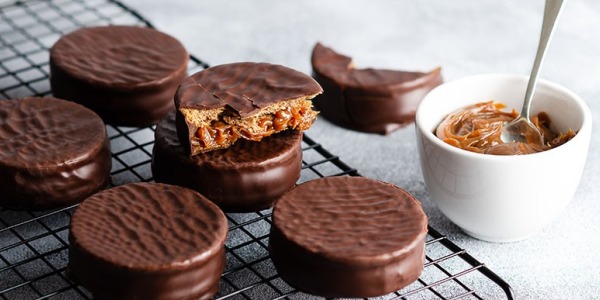 Súper clase de alfajores argentinos este sábado