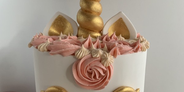 Clase de bordes perfectos y torta unicornio