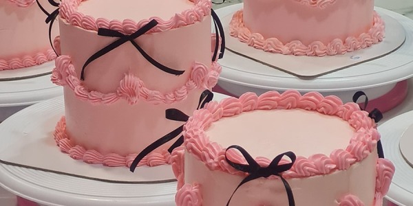 Workshop de 'Torta Coquette' con Juliet Bakery