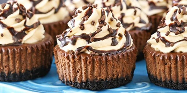 Mini cheesecakes de Baileys y chocolate